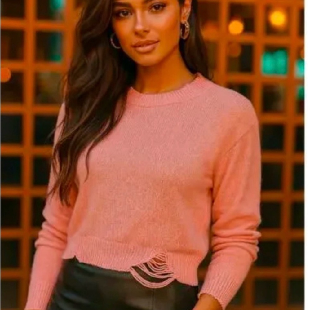525 America Taffy Pink Sweater Cropped and Distressed Hem NWT, Size Medium
